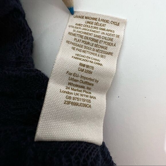 Free People Sheer Sleeveless Navy Blue Collard Top. Size M - Picture 6 of 8